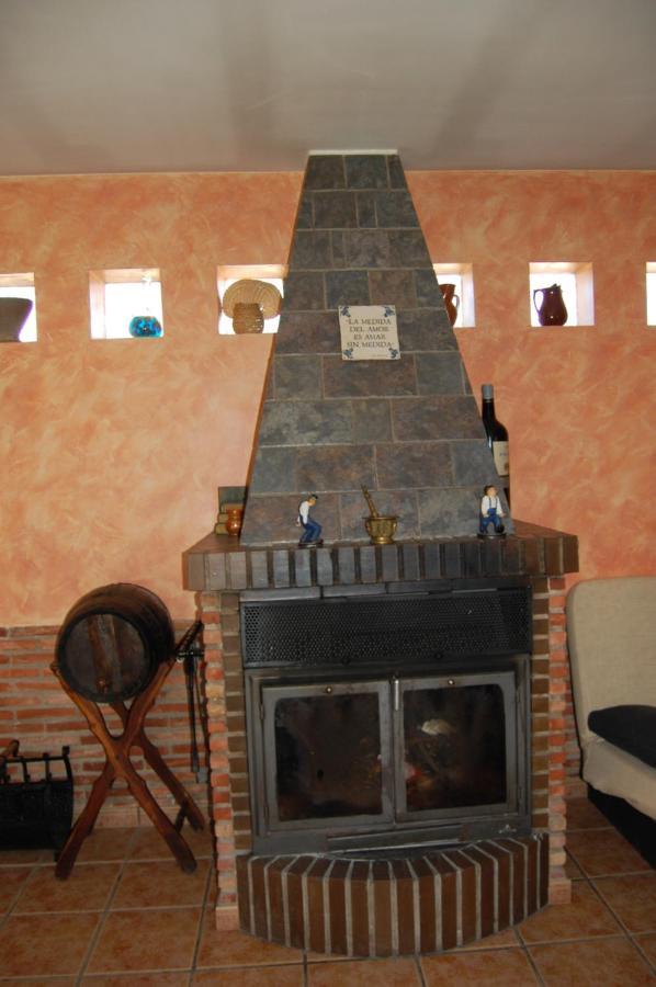 Casa Rural Consuelo Хумиля Екстериор снимка